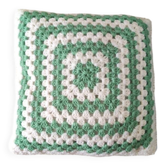 Coussin crocheté fait main – Style vintage bohème 🌿