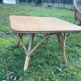 Rattan table