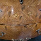 Louis XV style curved chest of drawers in marquetry