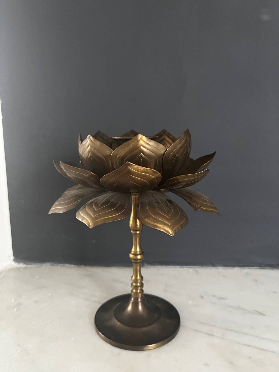 Lotus flower candle holder