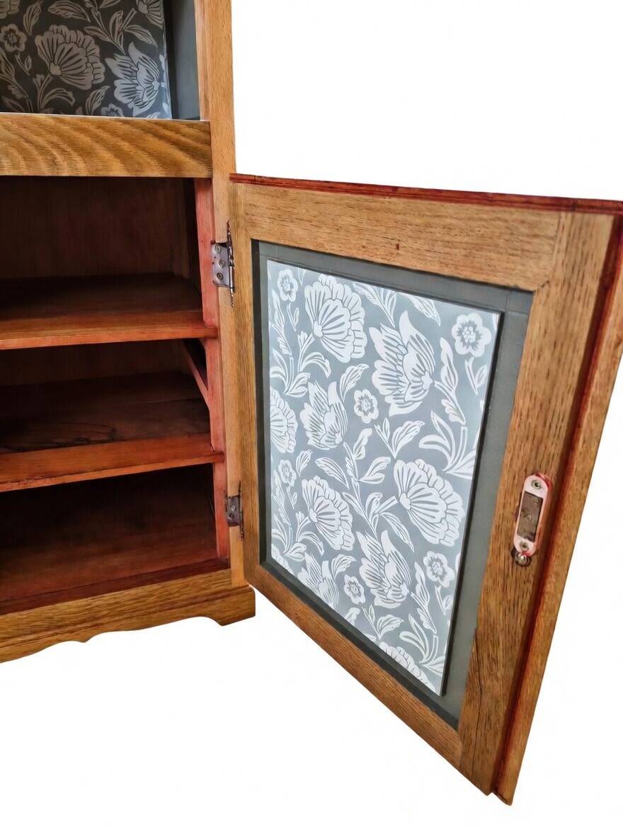 Antique English bedside table in solid wood, refurbished.