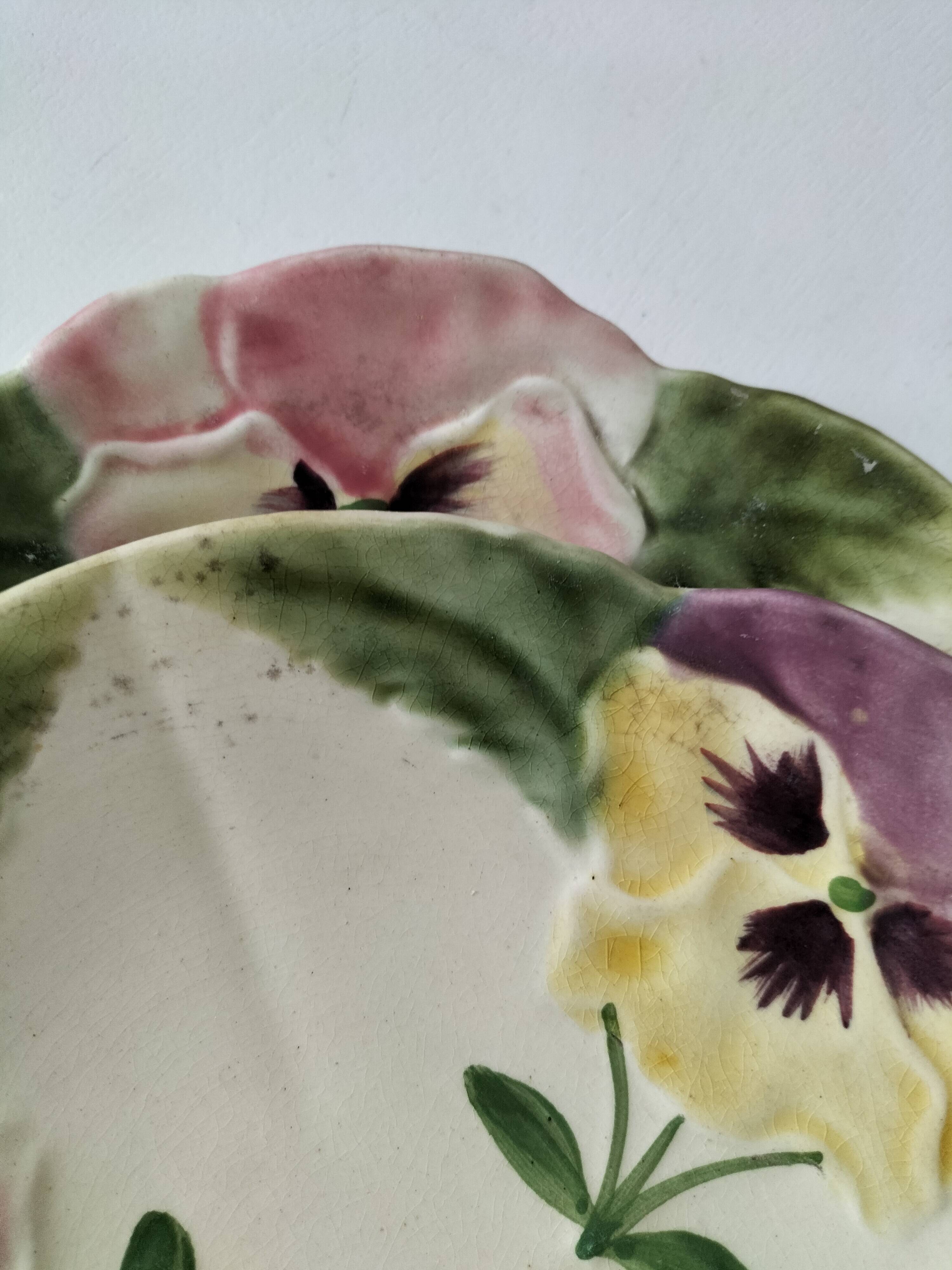 4 barbotine plates with pansies H. Boulenger Choisy-le-Roi