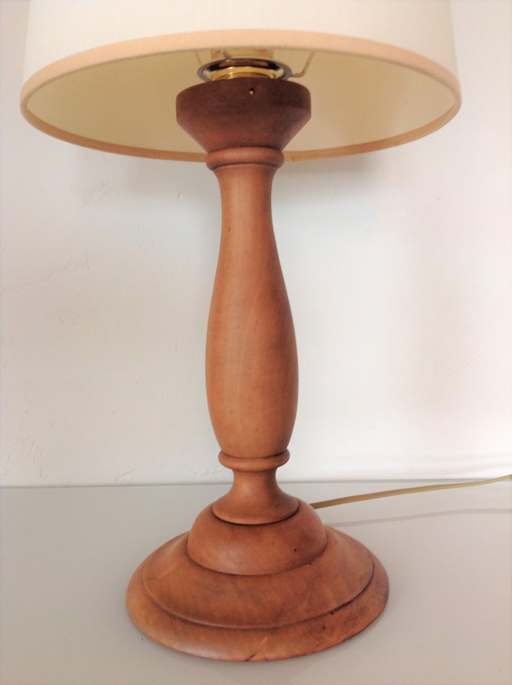 Turned wood lamp vintage 60s-70s