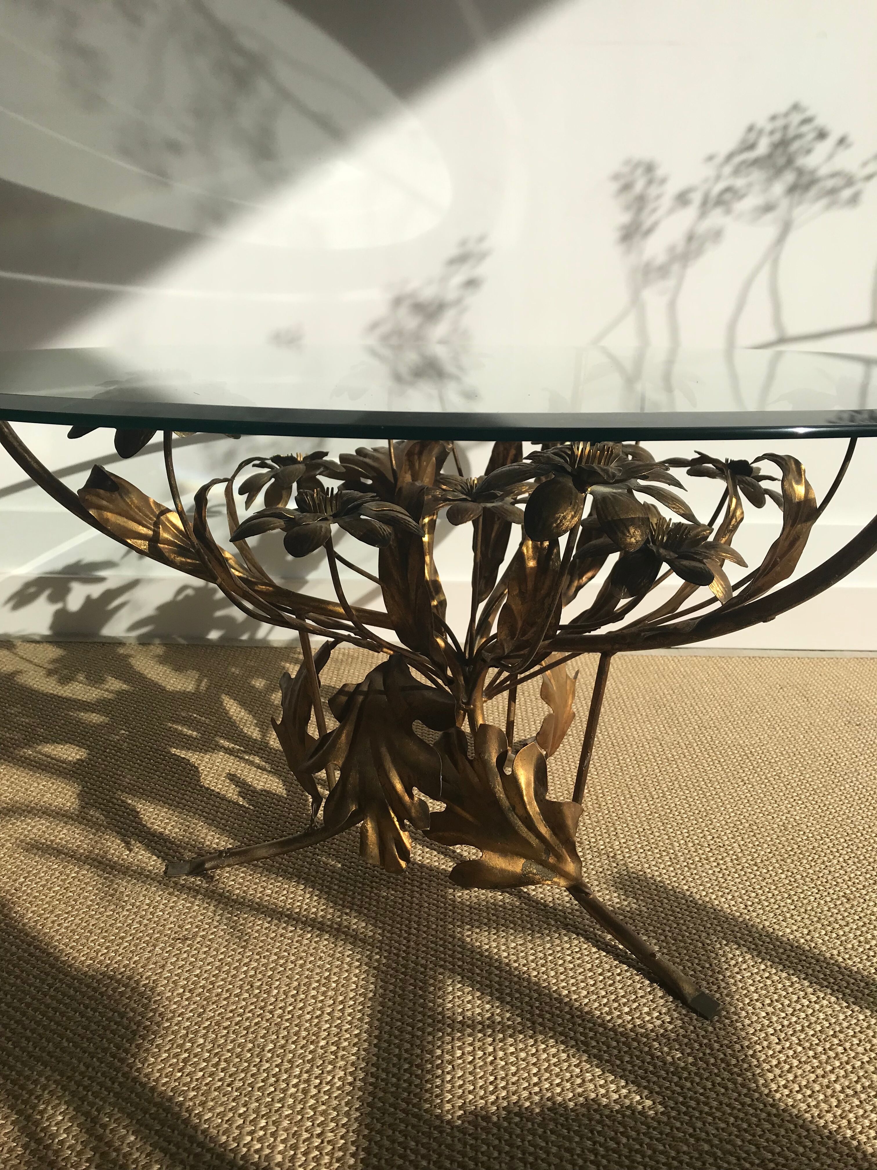 Table basse florentine Hans Kögl metal doré