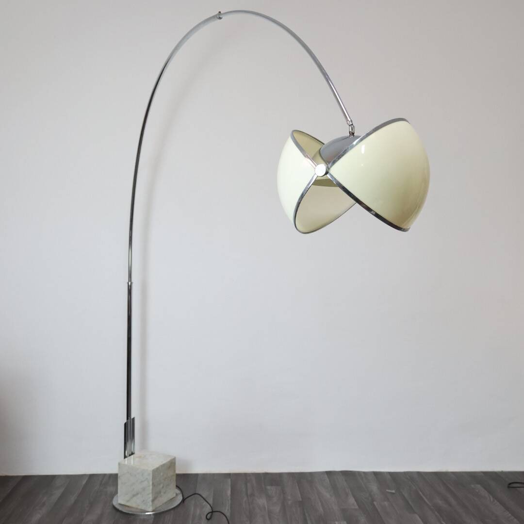 Pac-Man Floor Lamp Superstudio Poltronova Design 1970’s