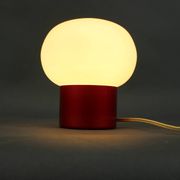 Lampe de table en verre opalin Burgundy Red de l'ère spatiale des années 1970