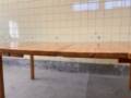 Table à manger ronde extensible en pin par Furusnickarn AB