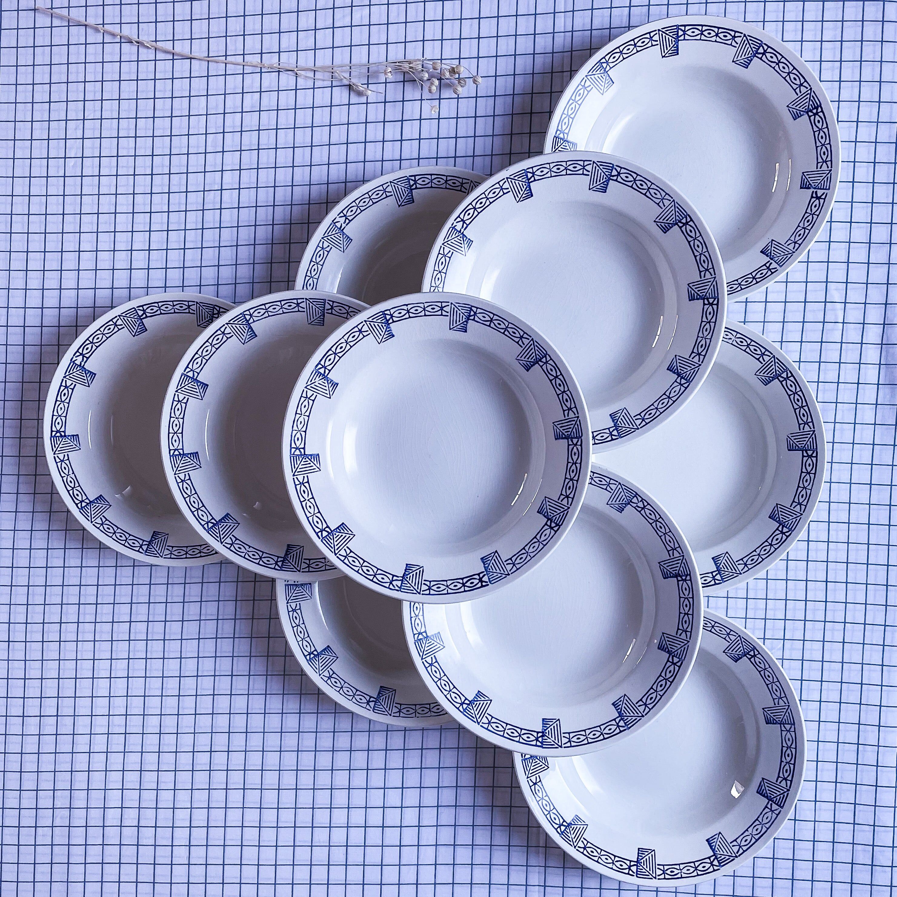 10 hollow plates gien model lorris