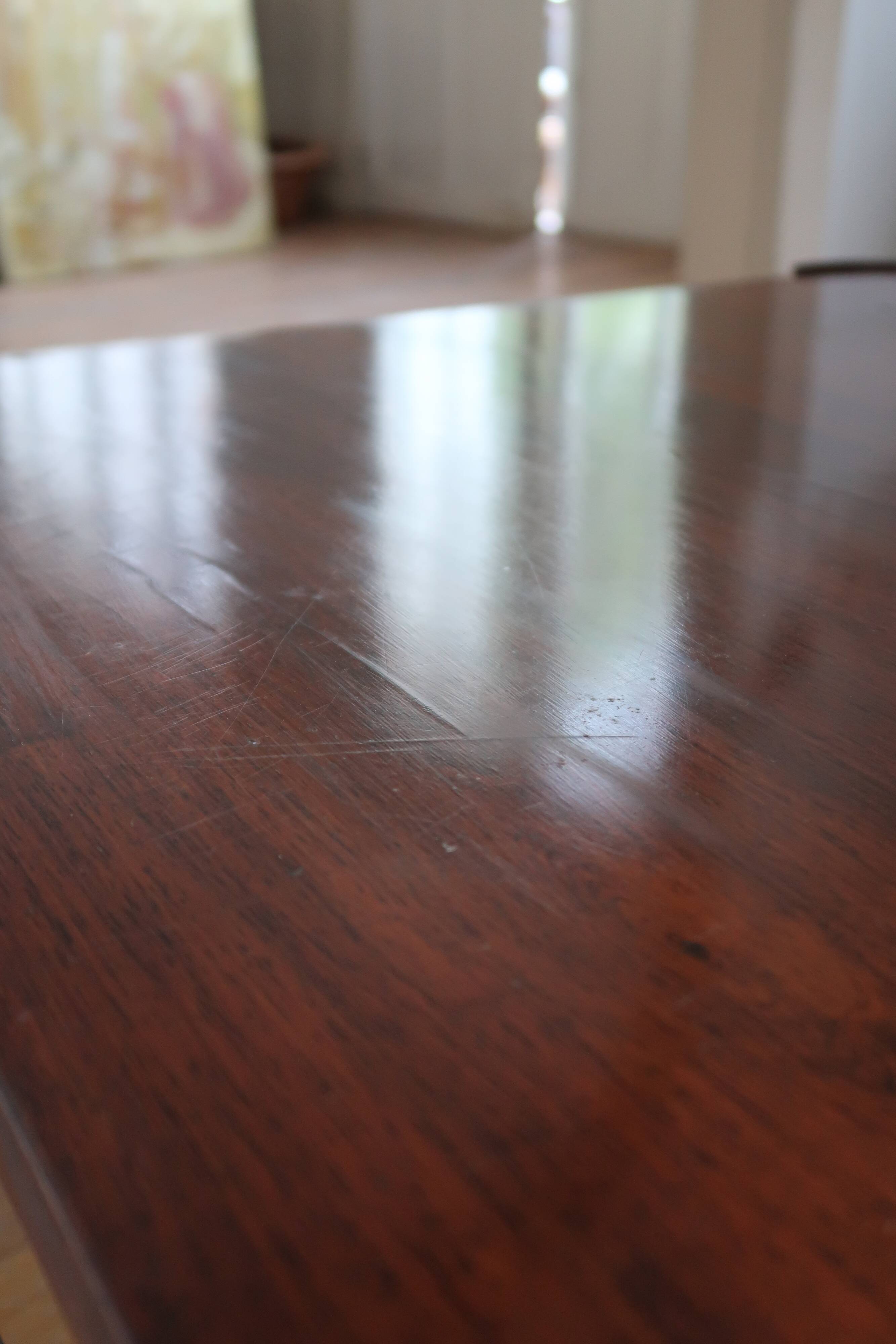 Table basse carré moderniste