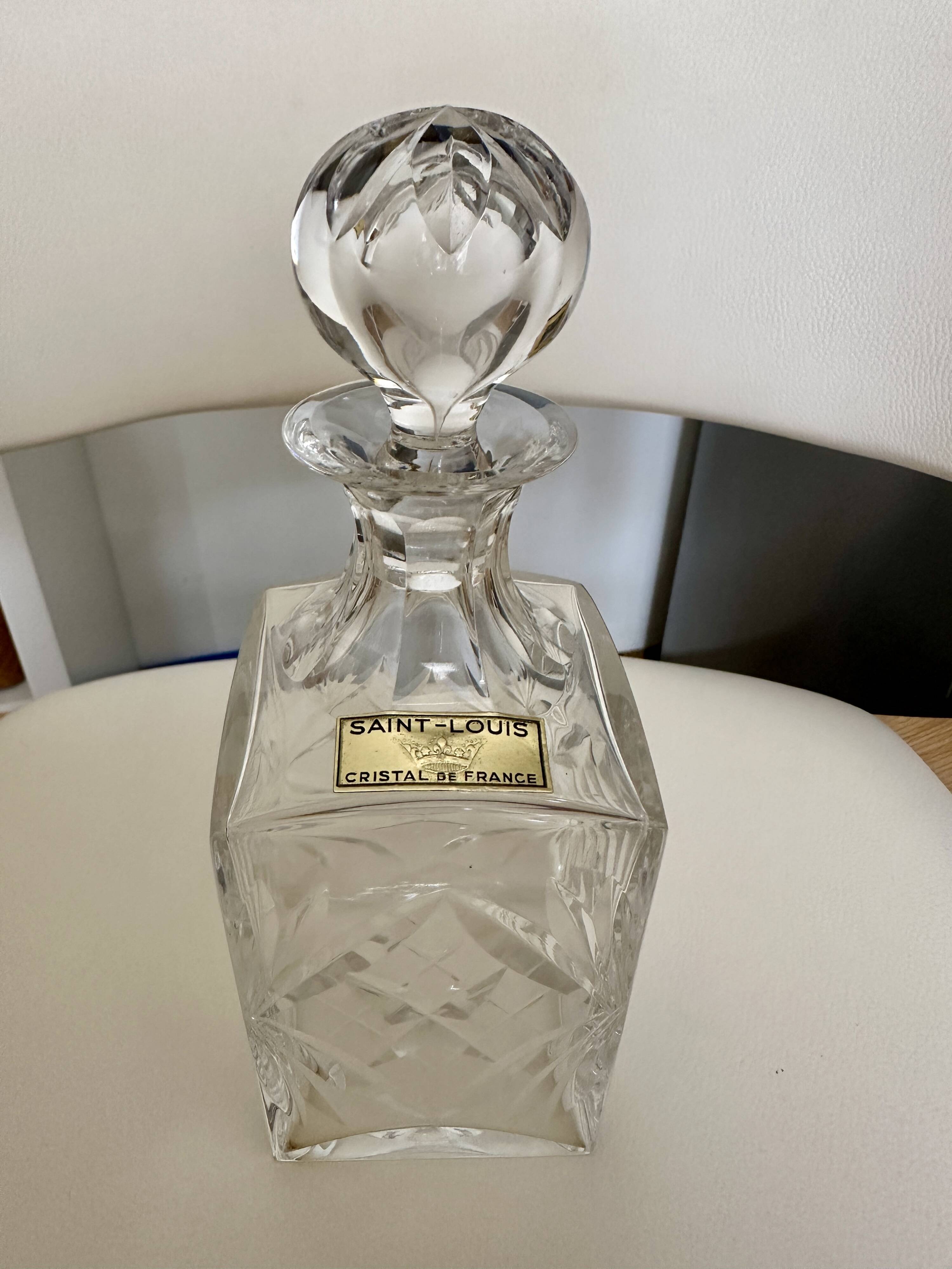Crystal carafe Saint-Louis