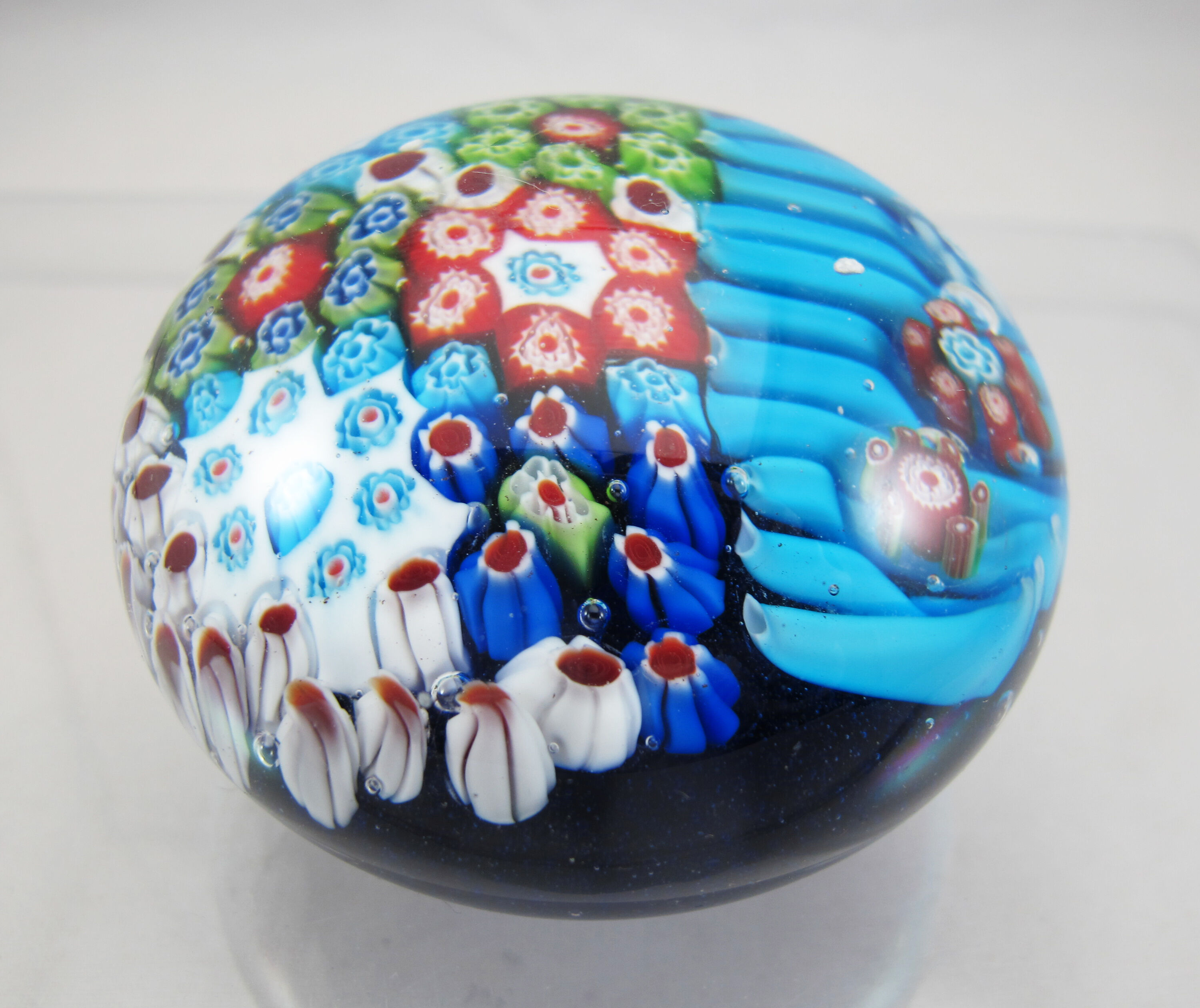 Millefiori clipboard ball