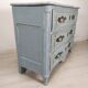Commode antique patiné