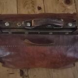 Leather doctor's bag