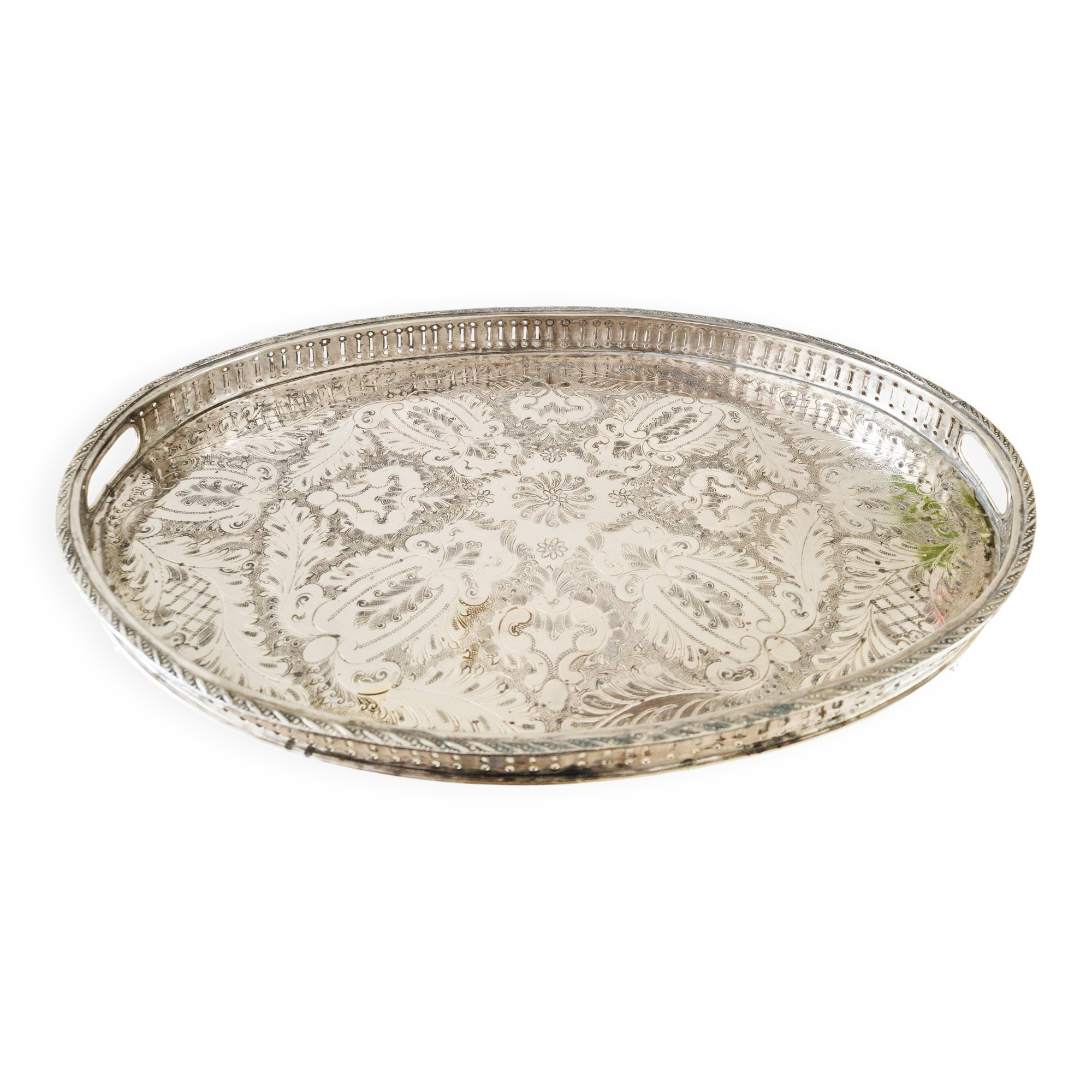 Oval silver-plated metal serving dish