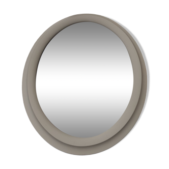 Oval wooden mirror