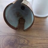 Vintage teapot with insulated lid