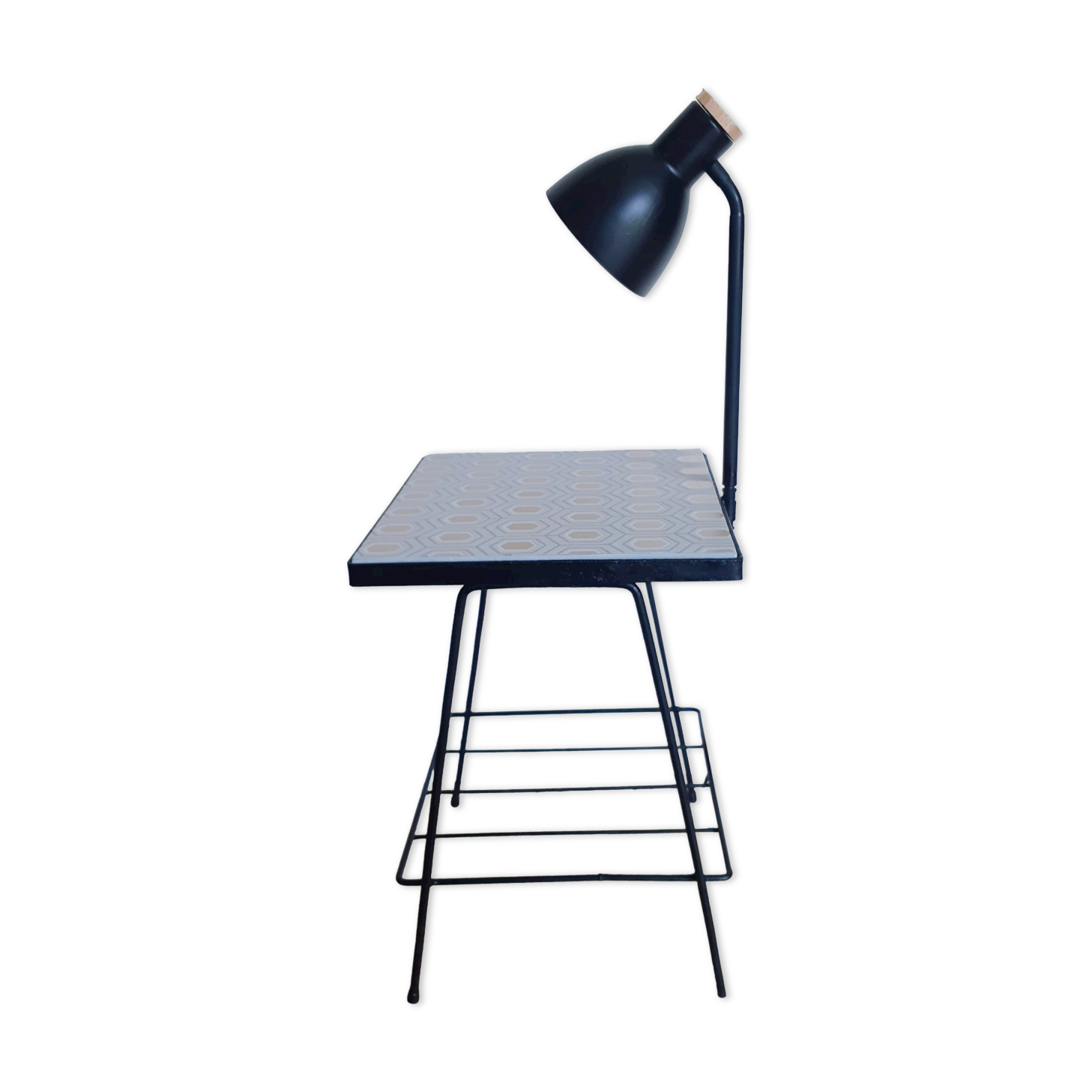 Table d'appoint avec lampe