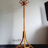 Parrot coat rack