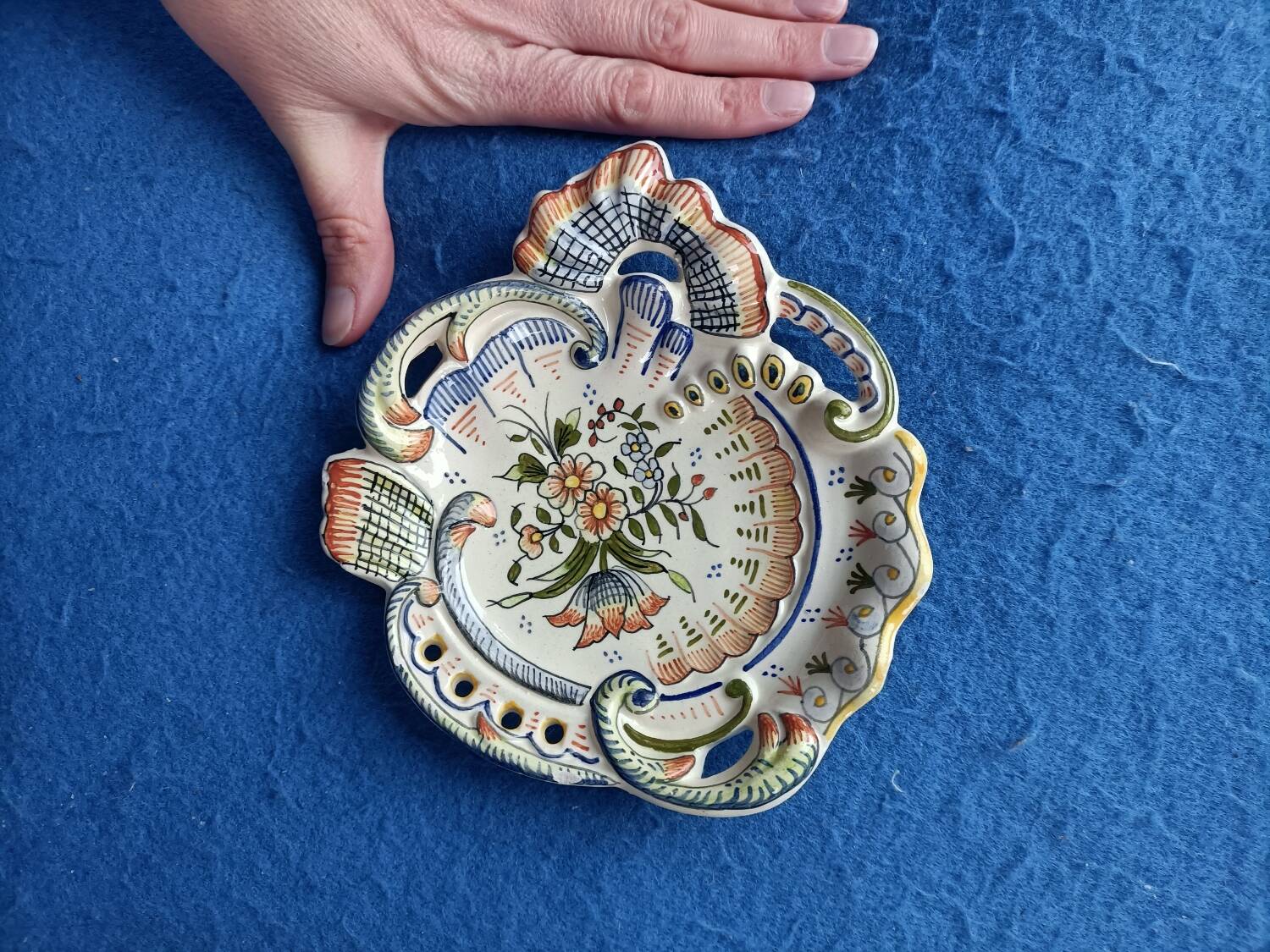 Handmade ashtray from Desvres pottery 💐