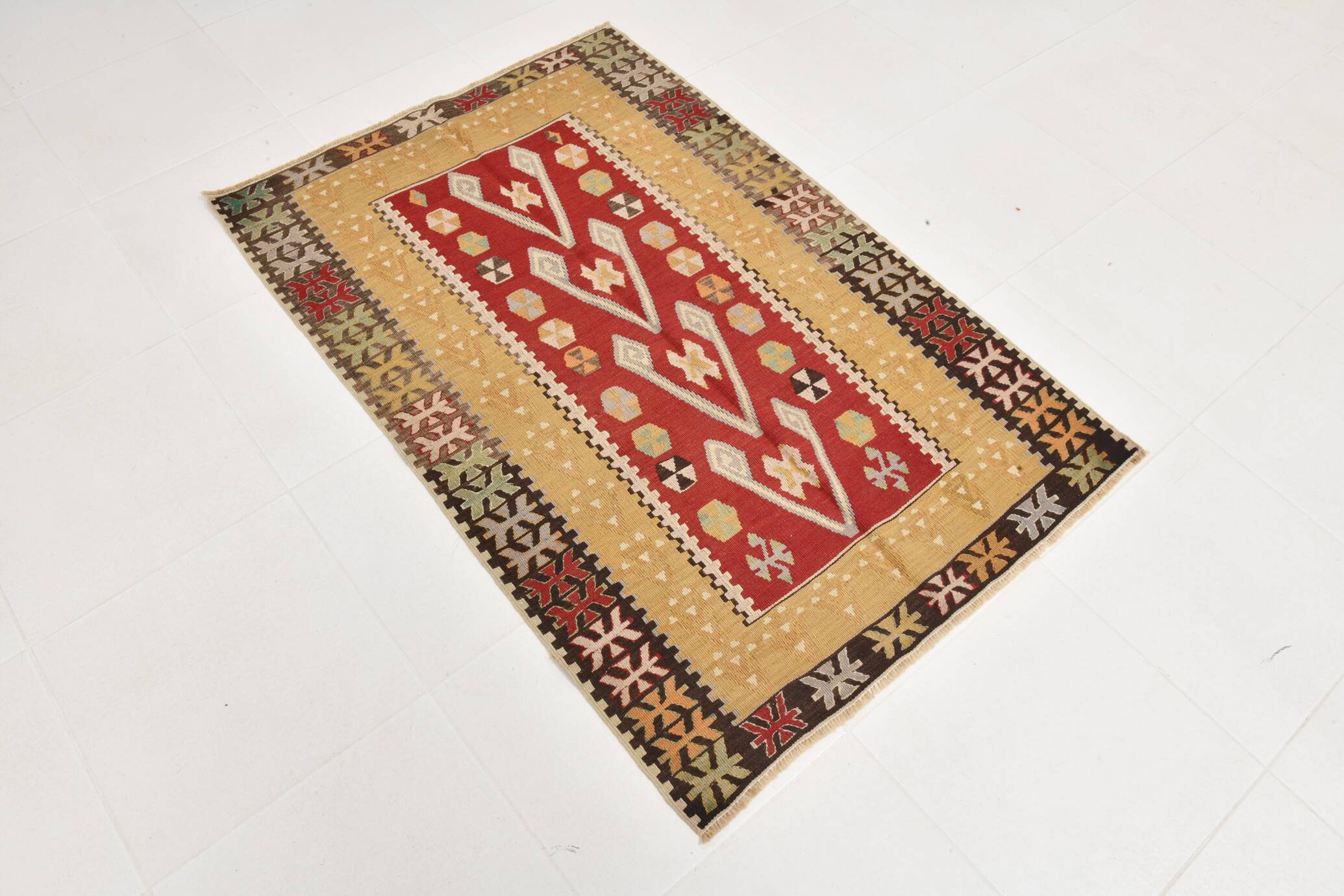 3x5 Small Size Vintage Kilim Area Rug, Ethnic Pattern Kilim, 95x143 cm