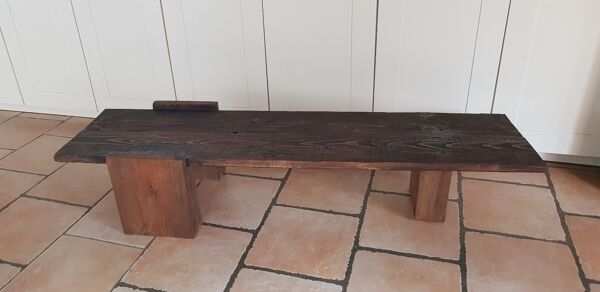 Table basse primitive tripode