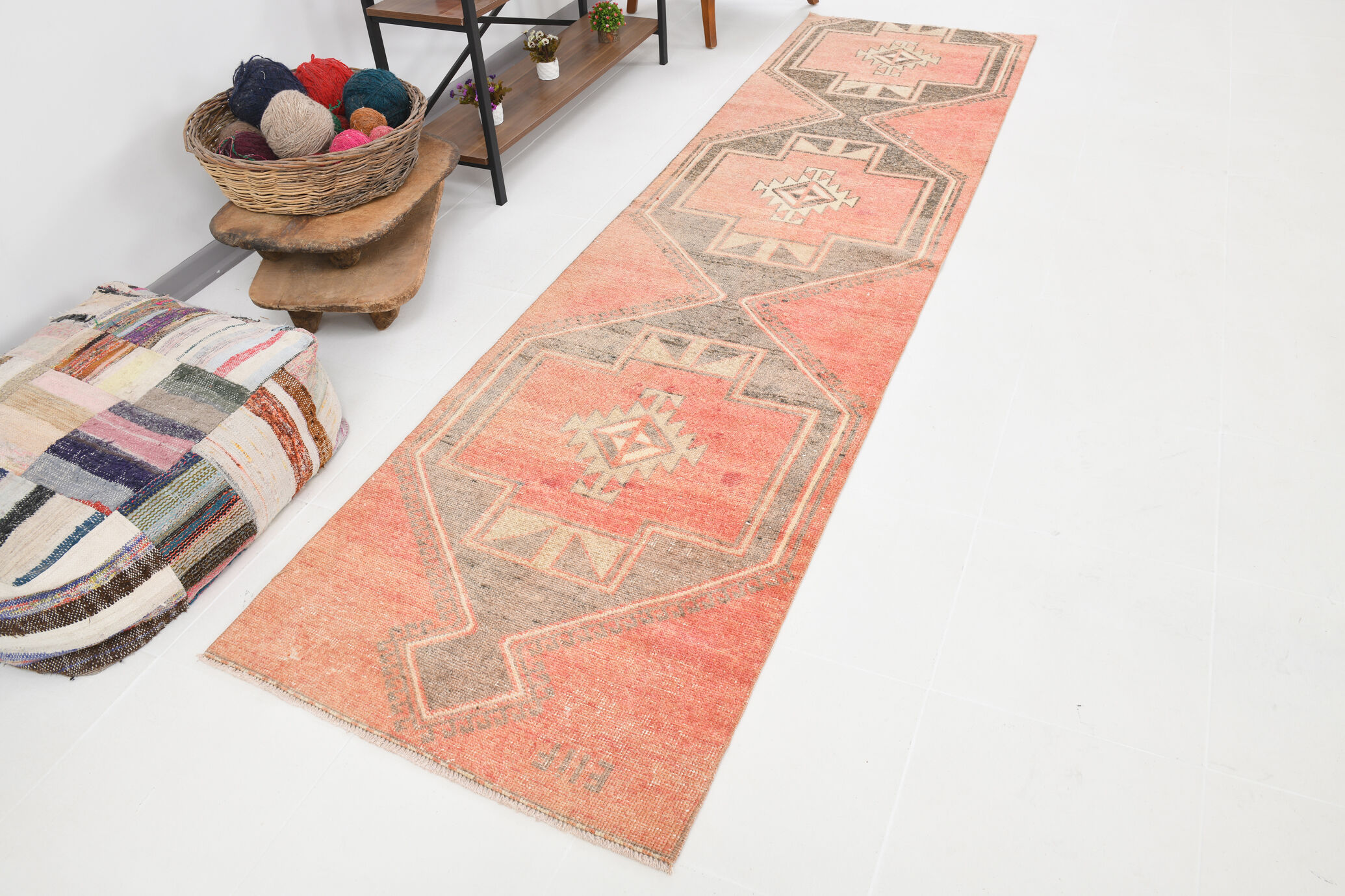 3x11 55s Antique Turkish Runner Rug, 89x337Cm
