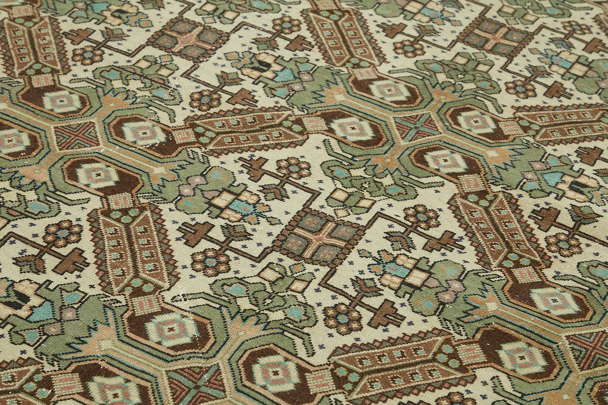 Turkish Wool Vintage Kayseri Rug 190 cm x 288 cm