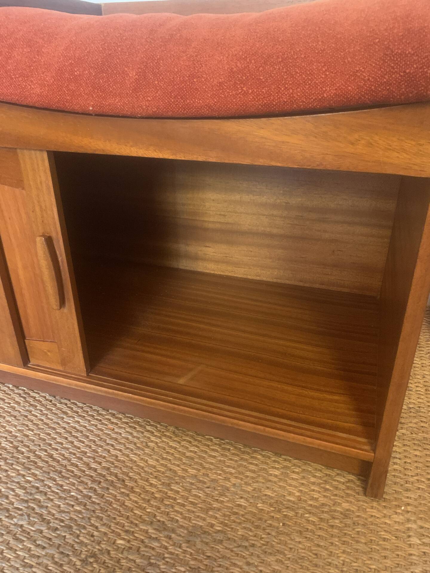Low entrance furniture in teak Chippy