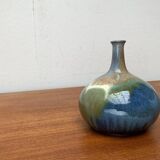 Mid-century German studio pottery vase by Janne Reckert-Cordua, 1960s.