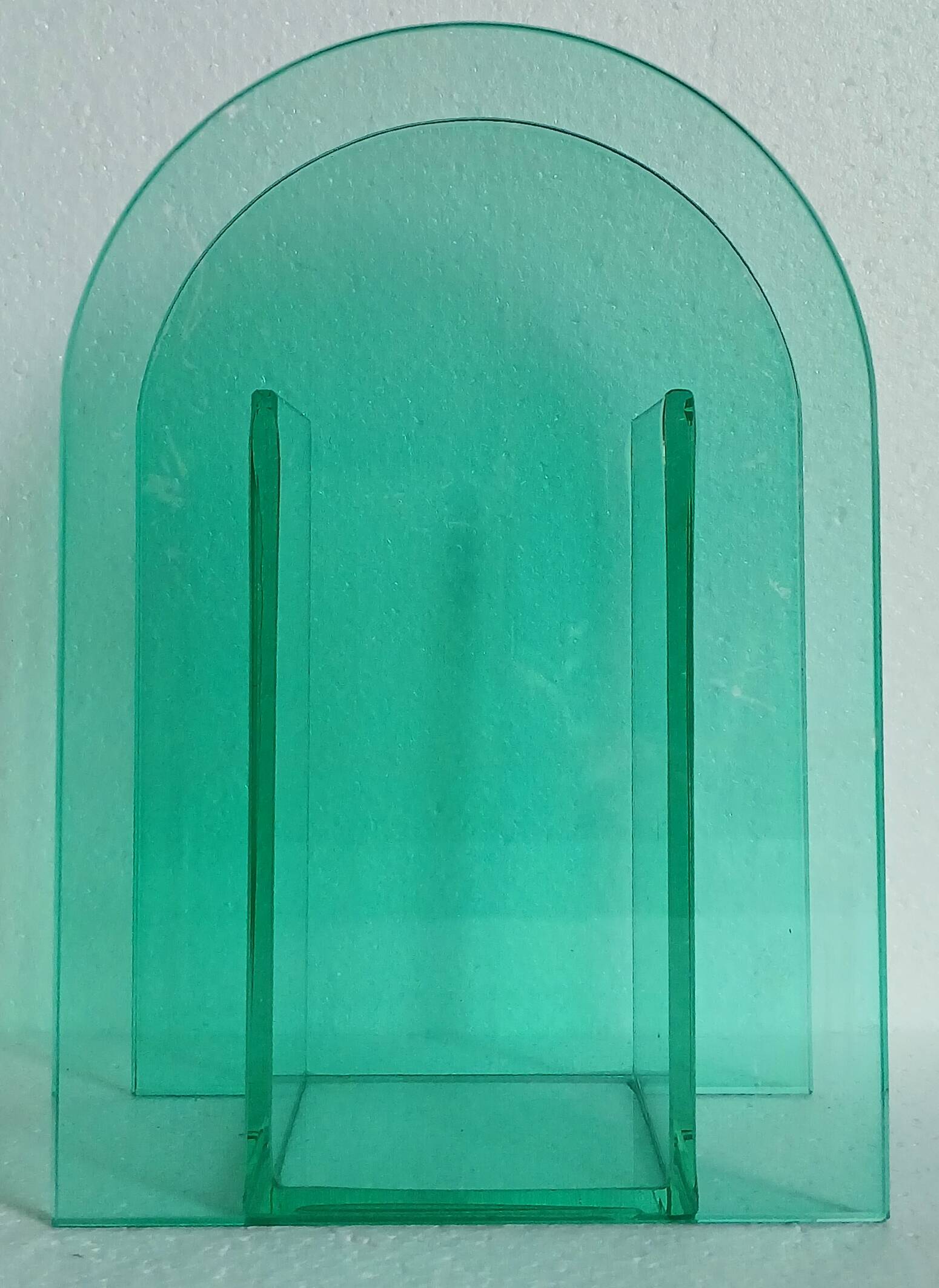Vase en verre teinté Memphis school