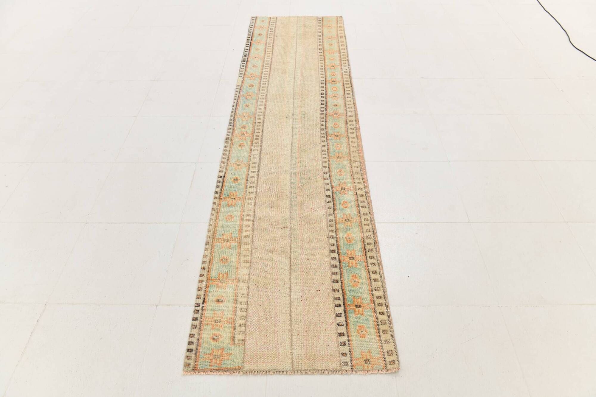 Tapis de couloir vintage turc crème et marron