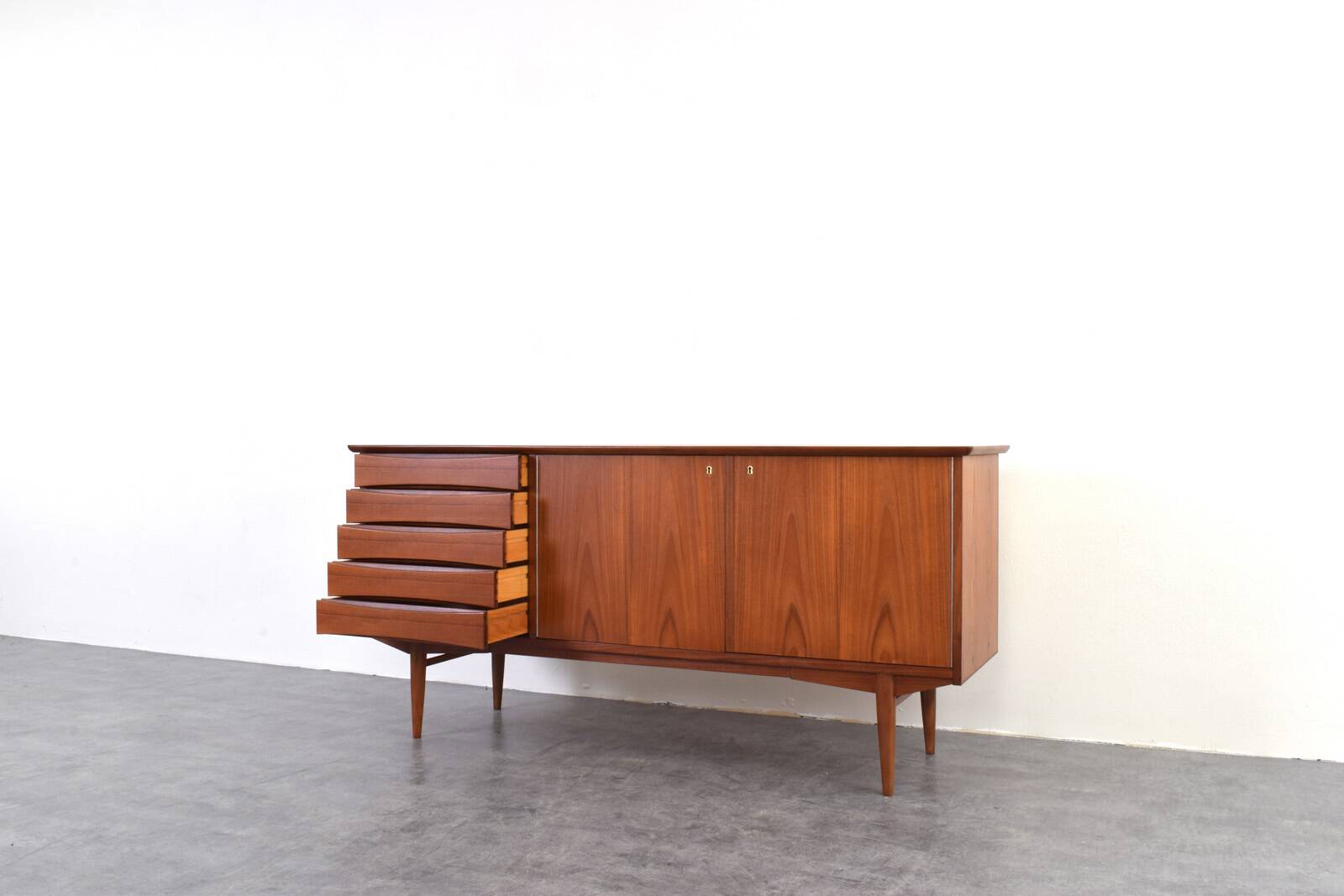 Teak enfilade from the mid-century by Frederik Kayser, 1960s.