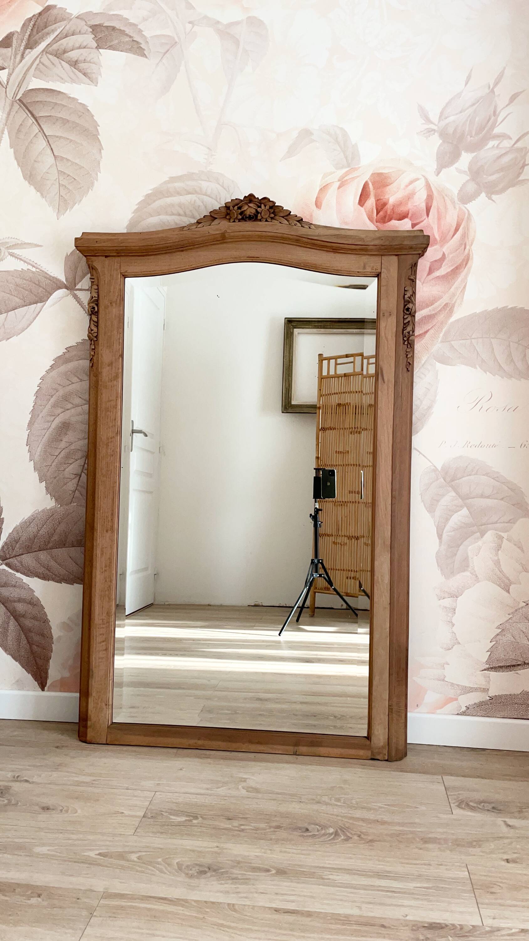 Large antique carved wooden mirror – Louis XV style – 140 x 90 cm