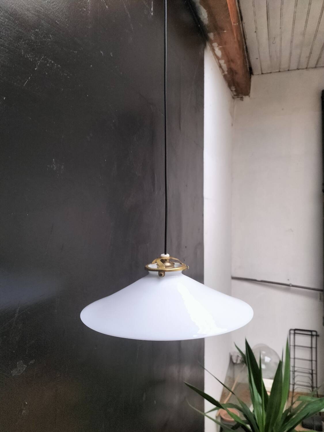 Opaline pendant light