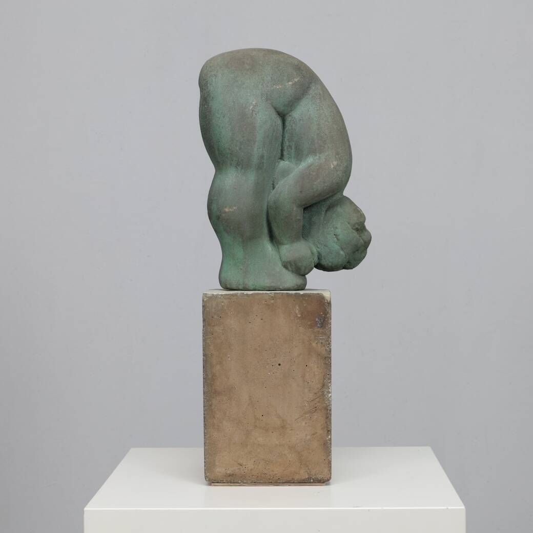Figurative female sculpture by Francine Govers, 1990s