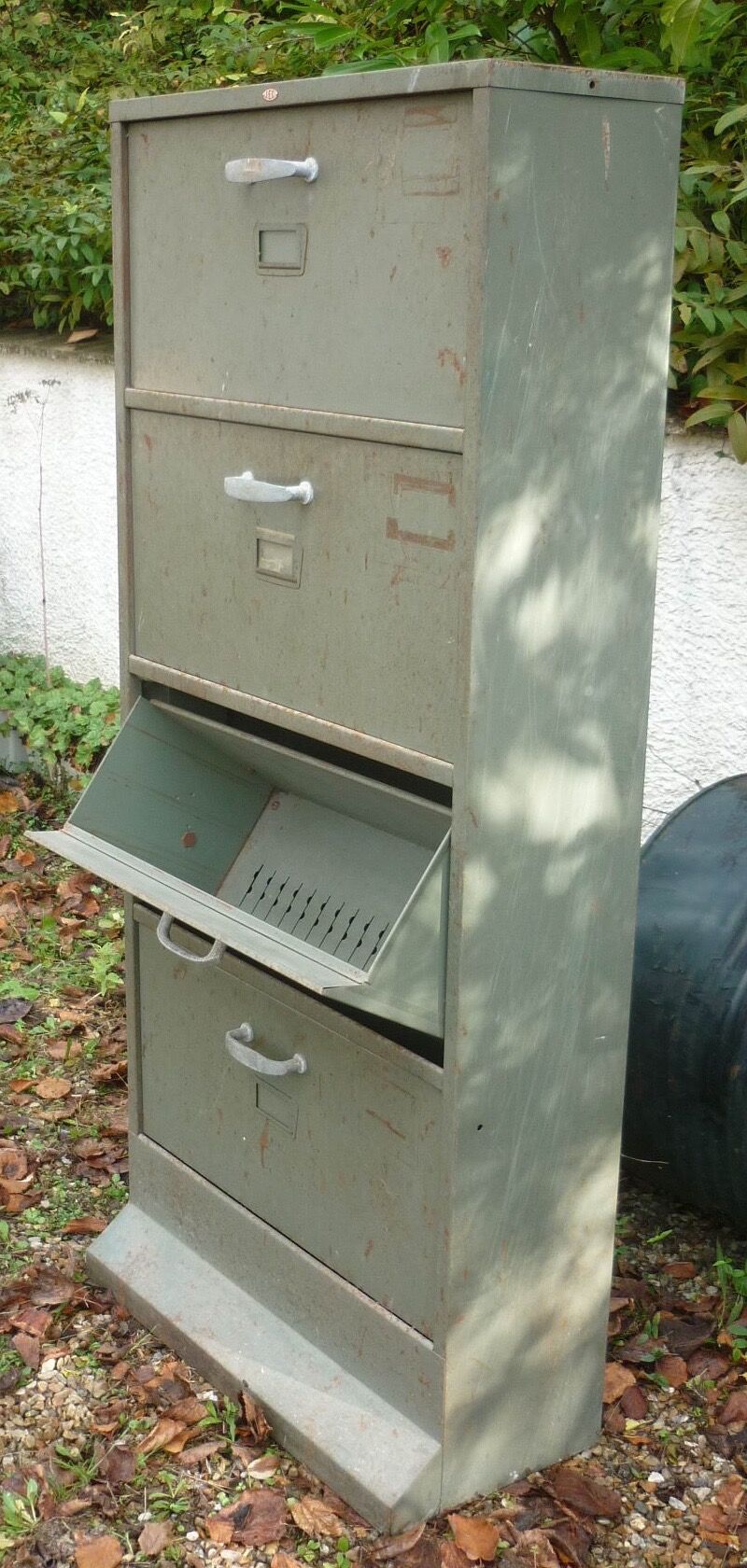 Workshop cabinet 4 swivel drawers in iron JEC 1960