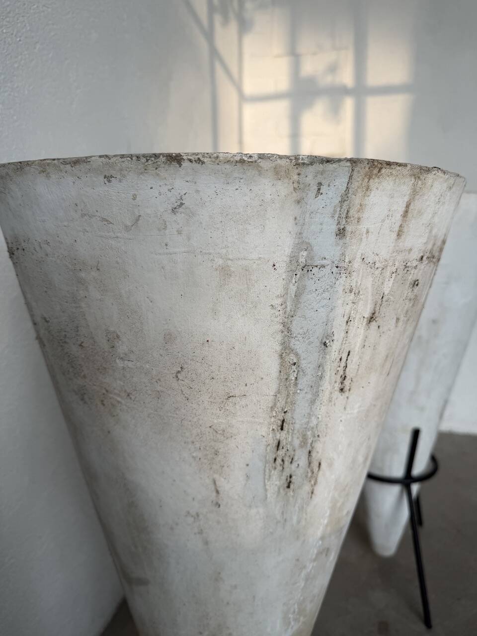 Willy Guhl planter cones x2