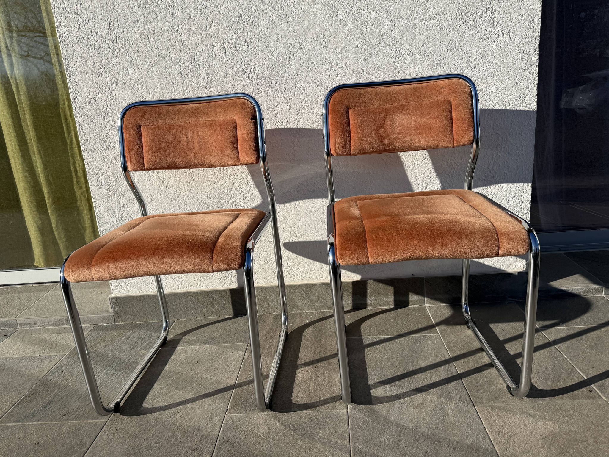 Pair of Bauhaus style dining chairs with infinity frame