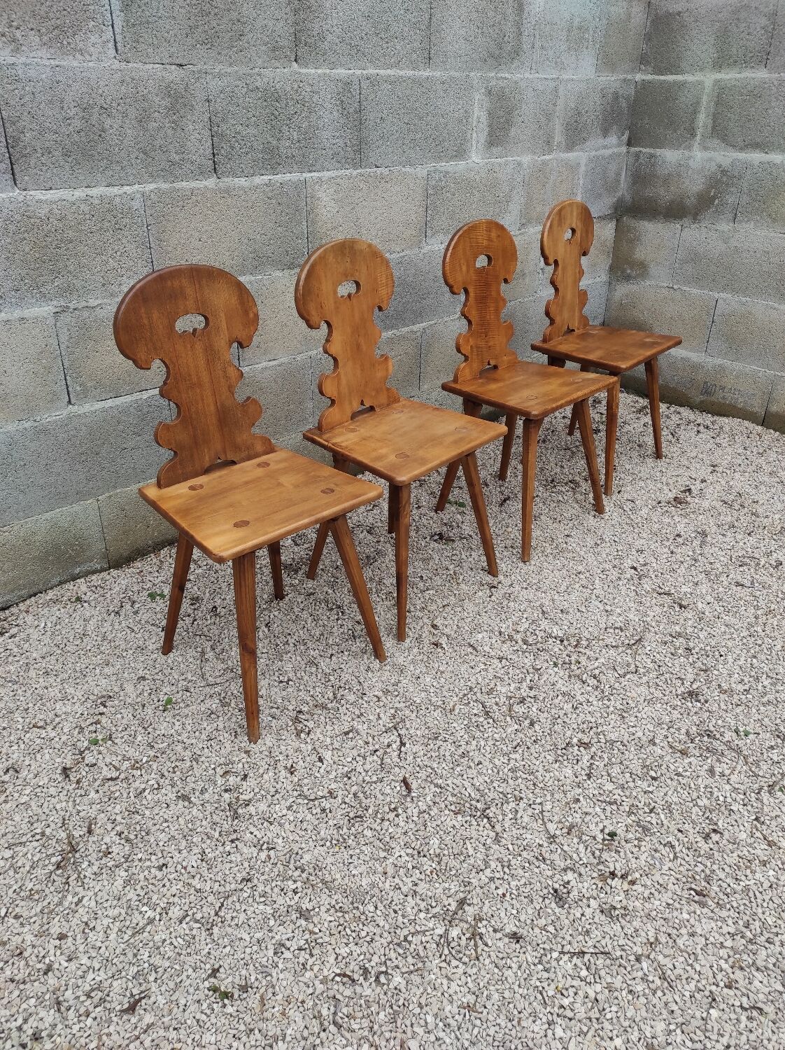 Set of 4 mountain chairs or blond wood chalet chairs