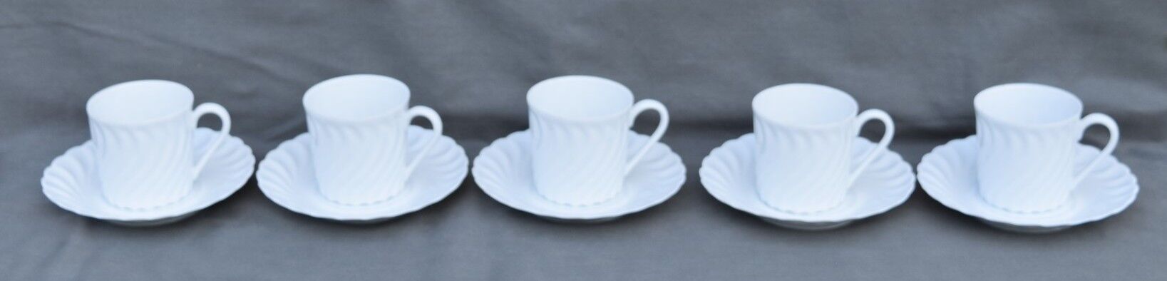 6 coffee cups and saucers Tharaud Limoges form valençay sillage model