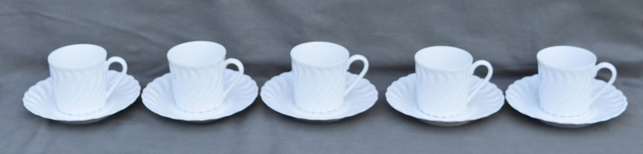 6 coffee cups and saucers Tharaud Limoges form valençay sillage model