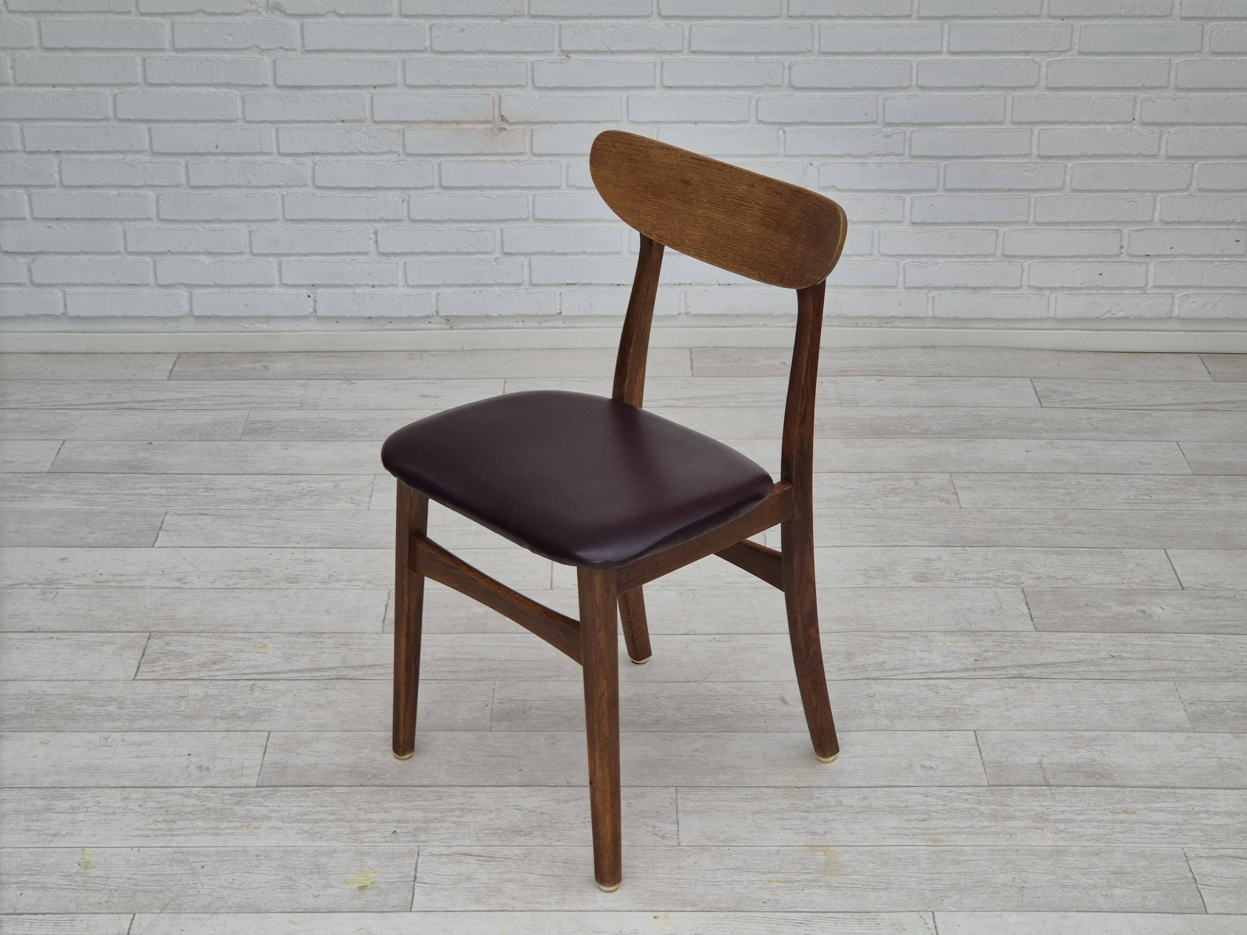 1960s, set of 6 Danish dinning chairs, solid oak wood, reupholstered.