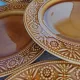 Assiettes majolaine ocre marron caramel 
