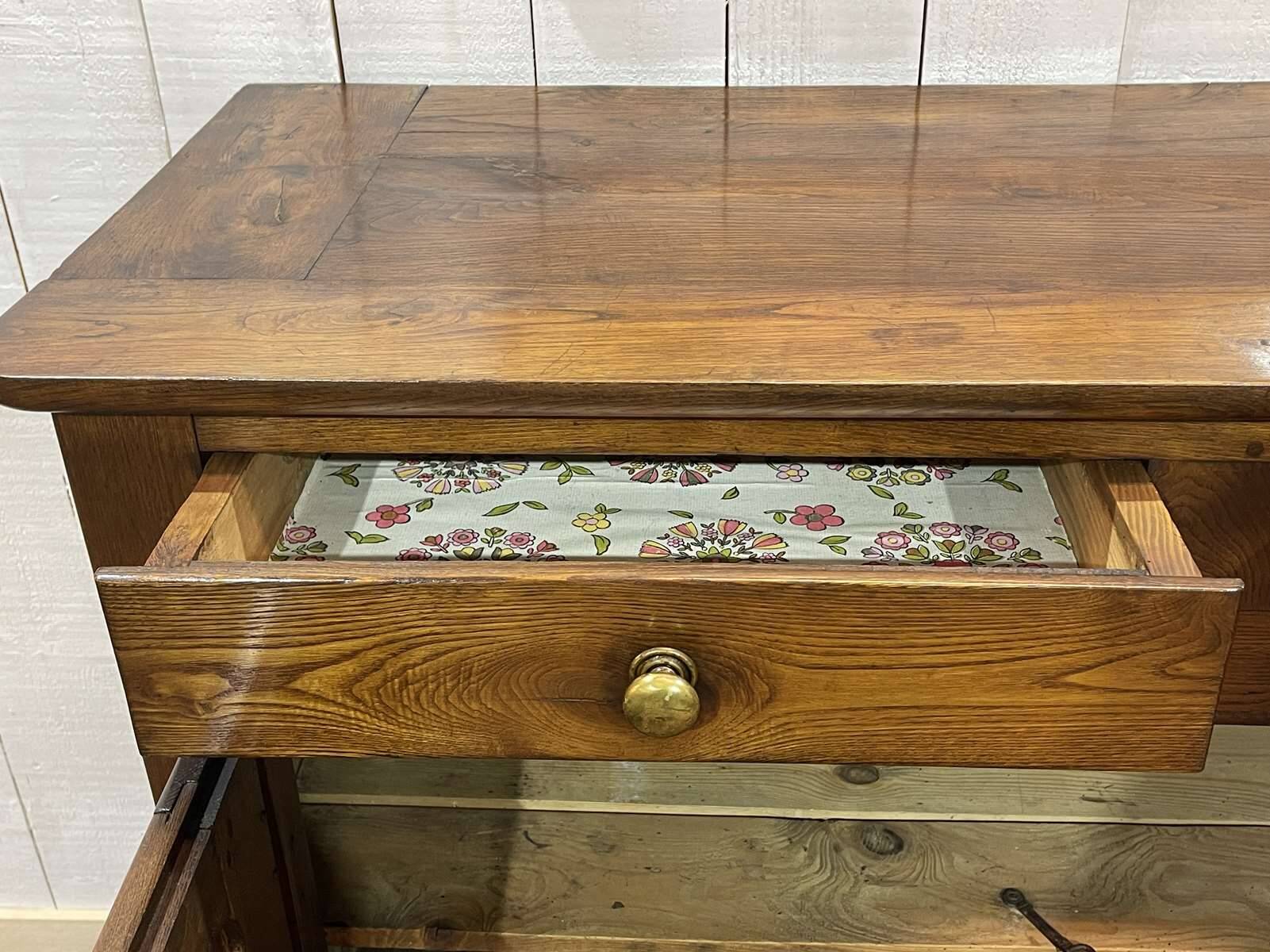 Buffet breton en châtaignier début XXème