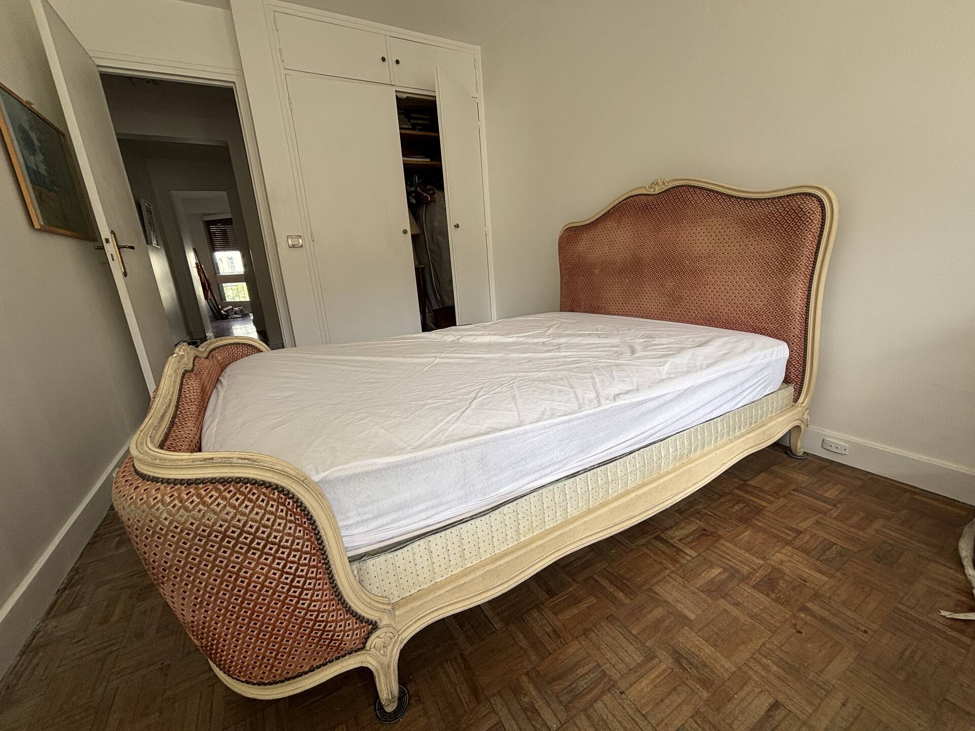 Elegant Louis XV style upholstered bed, patinated wood, house spirit of f