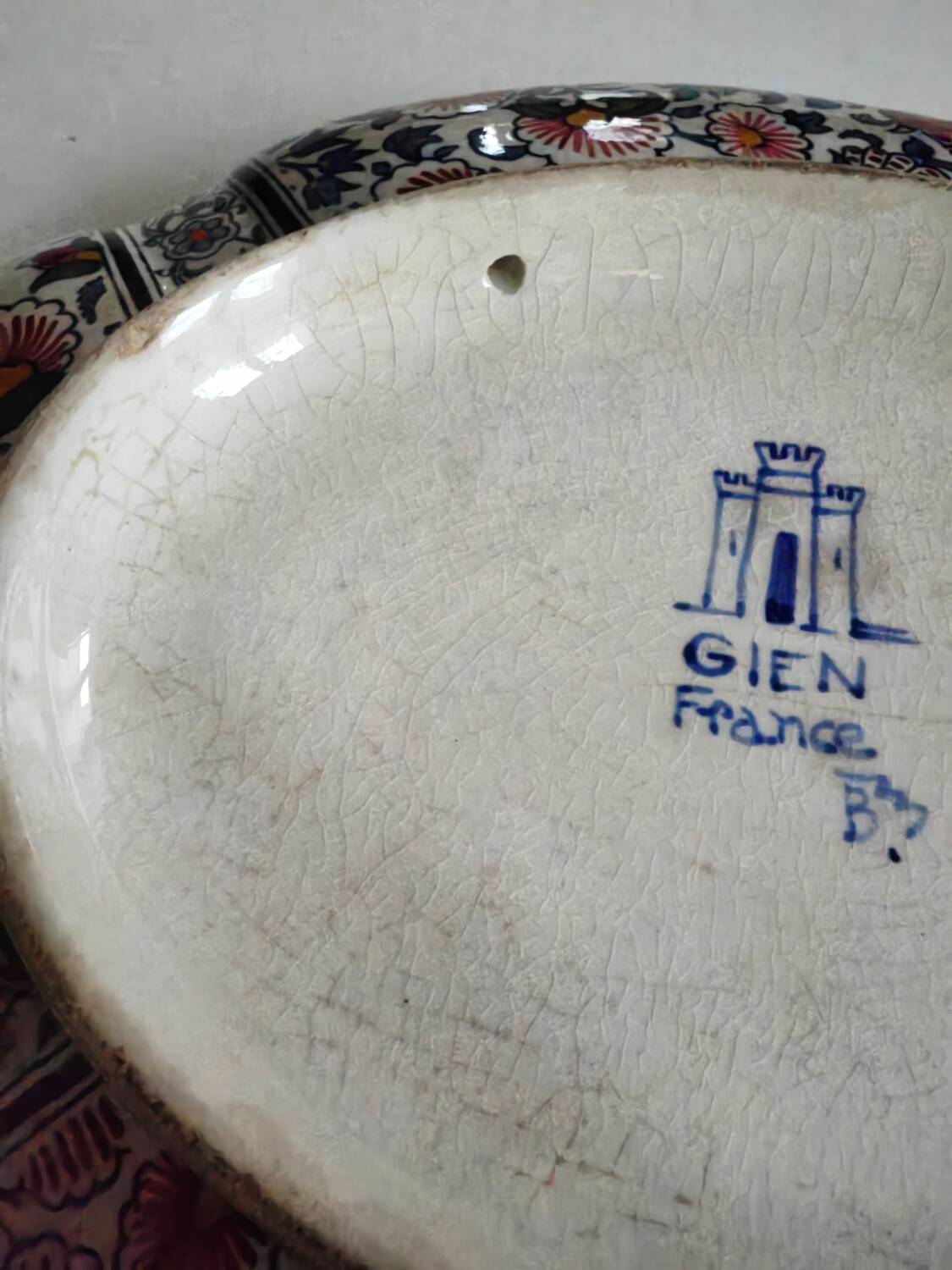 Gien Cashmere Dish