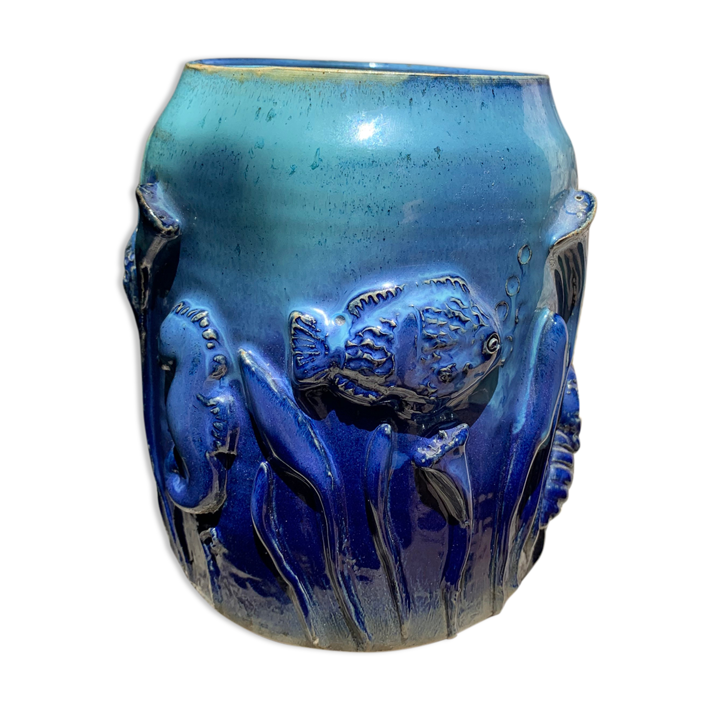 Blue ceramic vase marine barbotine décor
