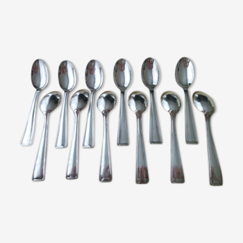 Coffret de 12 cuillères à moka en métal argenté François Frionnet