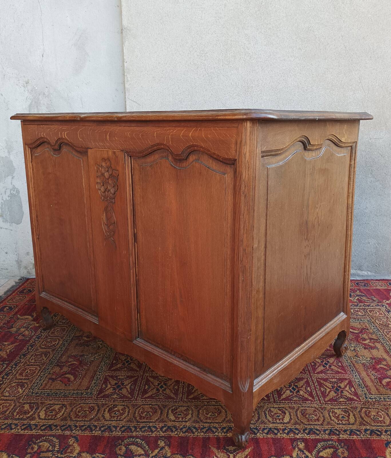 Louis XV desk with 5 drawers in oak