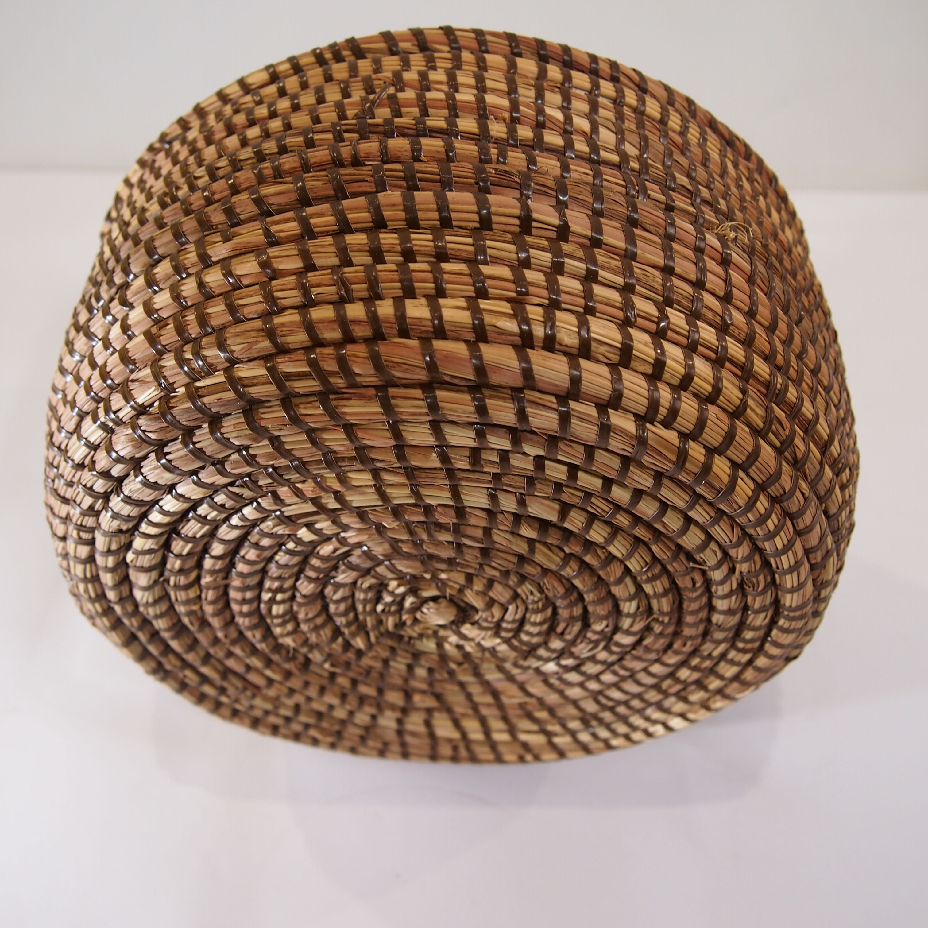 Wicker basket